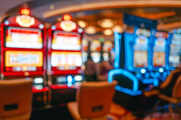 qq303 Infinite Blackjack: Unlimited Seats, Real Dealers